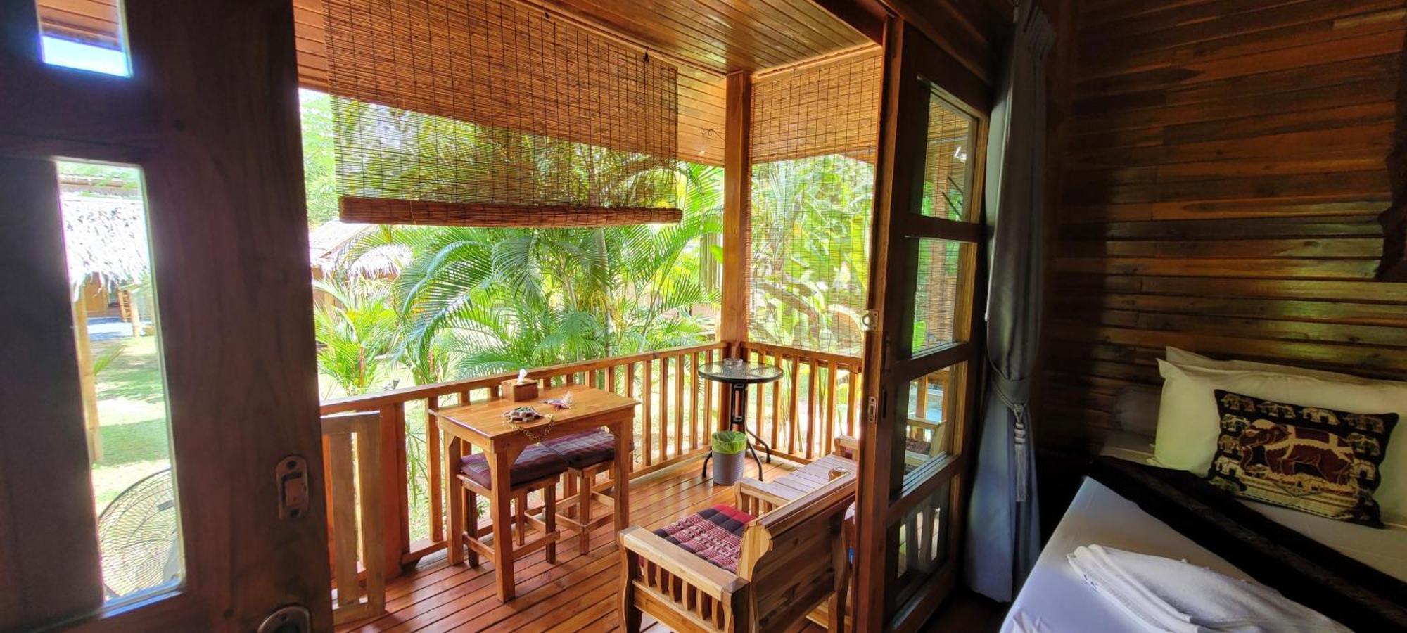 Bed and Breakfast Samui Blue Bird Маенам Номер фото