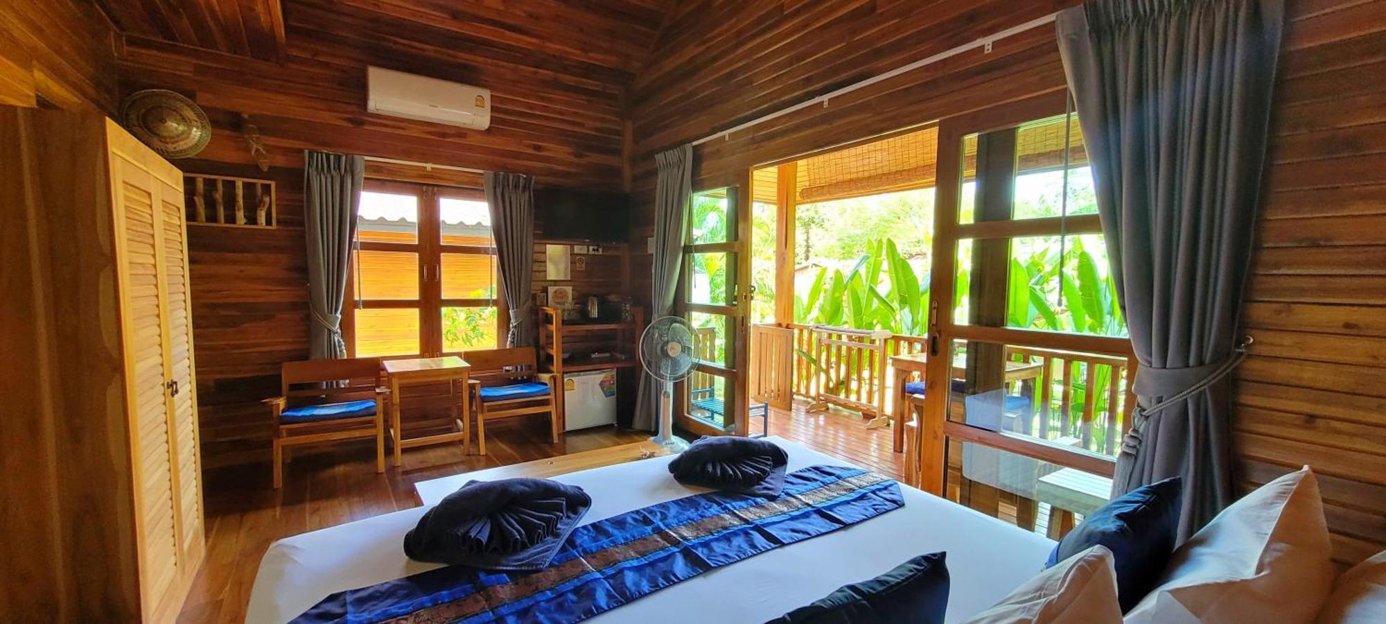 Bed and Breakfast Samui Blue Bird Маенам Экстерьер фото